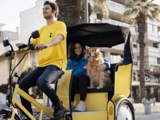 İzmir'deki bisiklet taksiler Hindistan'ı andırdı