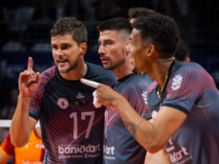 Ziraat Bankkart, Efeler Ligi'nde şampiyonluğa ulaştı