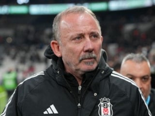 Sergen Yalçın, Beşiktaş’ın başında ligde ‘dalya’ dedi