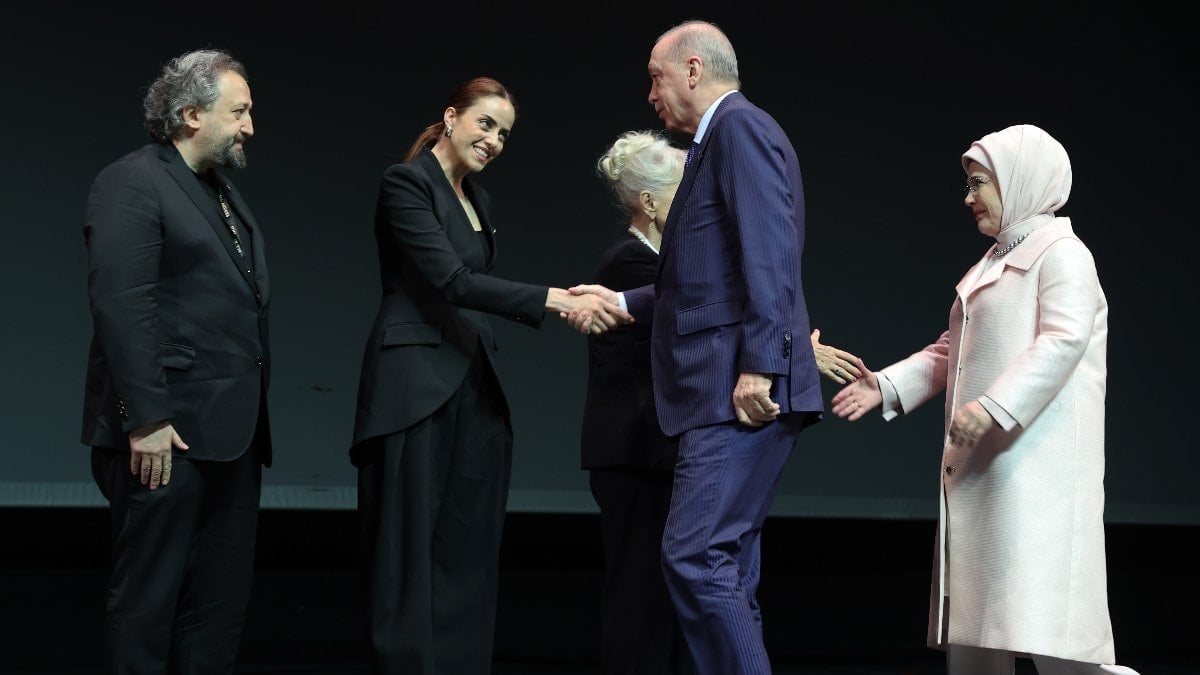 Cumhurbaşkanı Erdoğan, “Bir Adam Yaratmak” filminin galasına katıldı