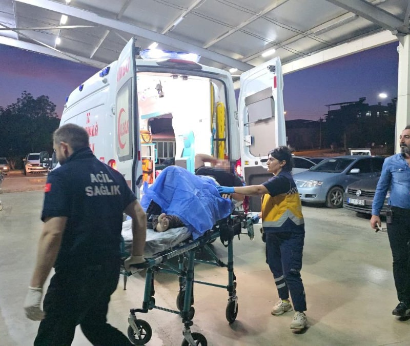 Adana'da baba tartıştığı kızını bıçakla yaraladı