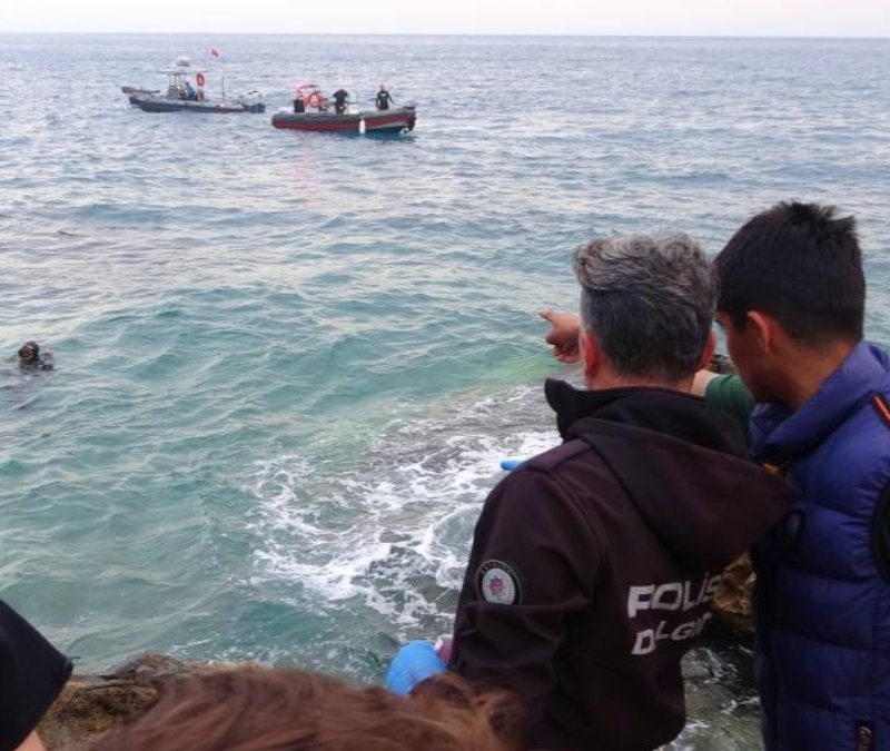 Antalya'da denize giren şahsın cansız bedenine ulaşıldı