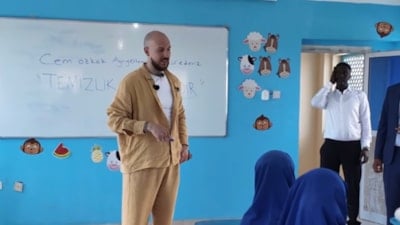 Cem Özkök, Somali'de yetimhane açtı