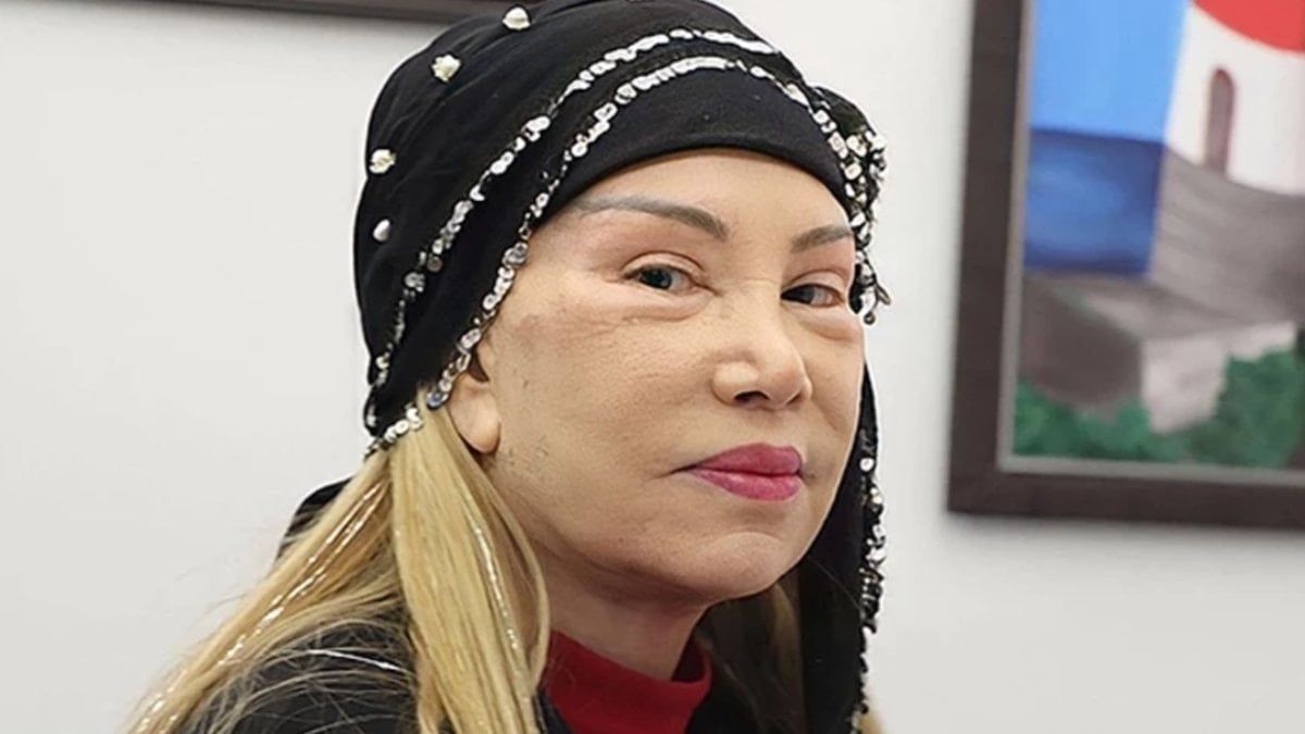 Estetikleriyle gündemdeydi! 85 yaşındaki Bedia Akartürk’ün son hali ortaya çıktı