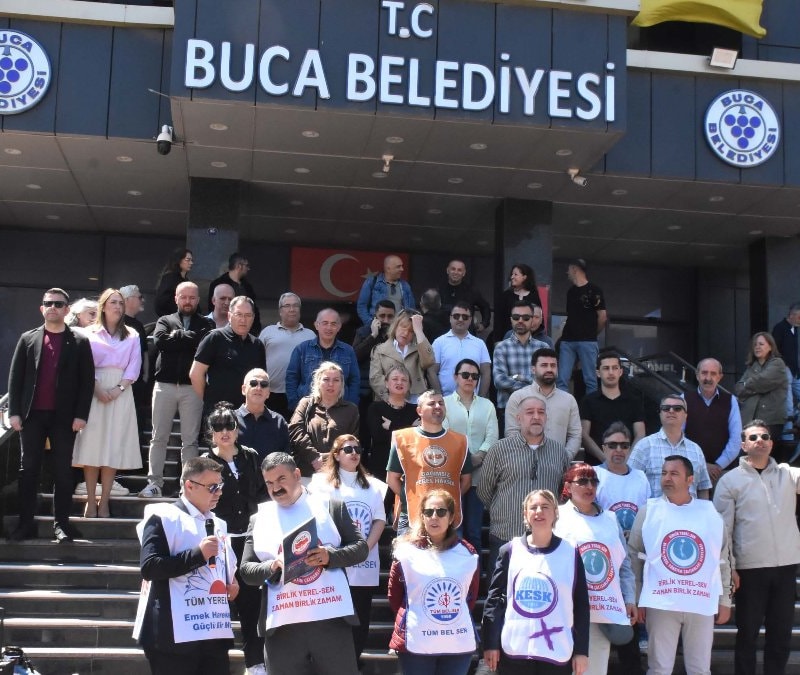 İzmir'in Buca Belediyesi'nde memurların eylemi devam ediyor: Haber gelmezse iş bırakacağız