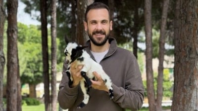 Ümit Erdim içini döktü: Aşağılık bir güruhun içinde yaşamaya çalışıyoruz