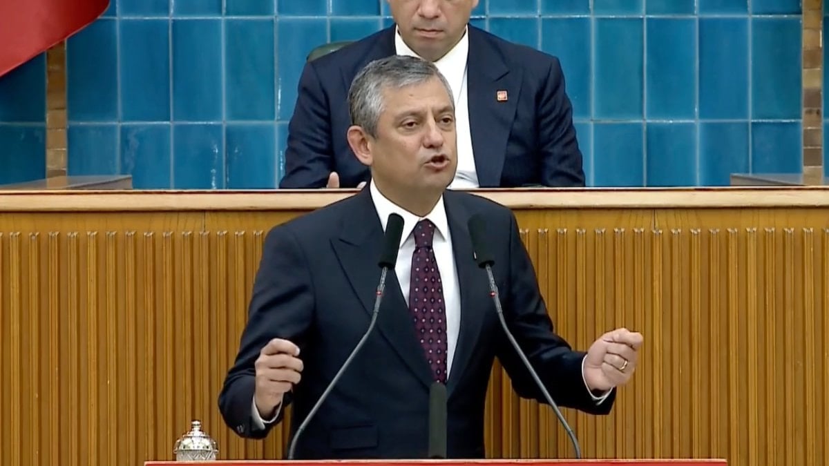 Özgür Özel: Kiralık sosyal konut fikrinin sahibi biziz