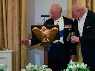 Trump çifti, İngiltere Kralı III. Charles'ı akşam yemeğinde ağırladı