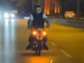 Bursa'da motosiklet sürücüsü 200 bin TL ceza yedi: Motosikleti bağlandı