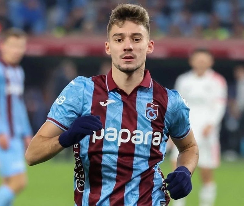 Trabzonspor ve Beşiktaş arasında Ernest Muçi gelişmesi