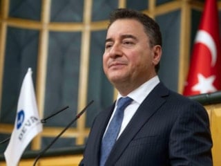 Ali Babacan'ın dili sürçtü