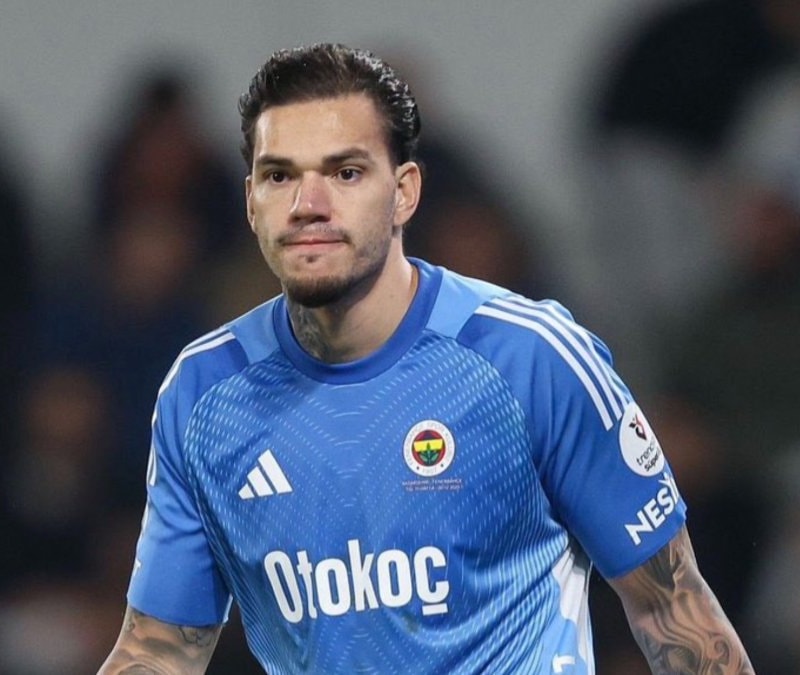 Fenerbahçe'de eleştirilerin odağındaki Ederson'a talip çıktı
