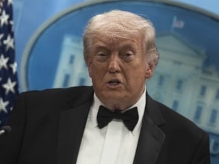 Donald Trump: İran'la görüşmeleri telefonla yürütüyoruz