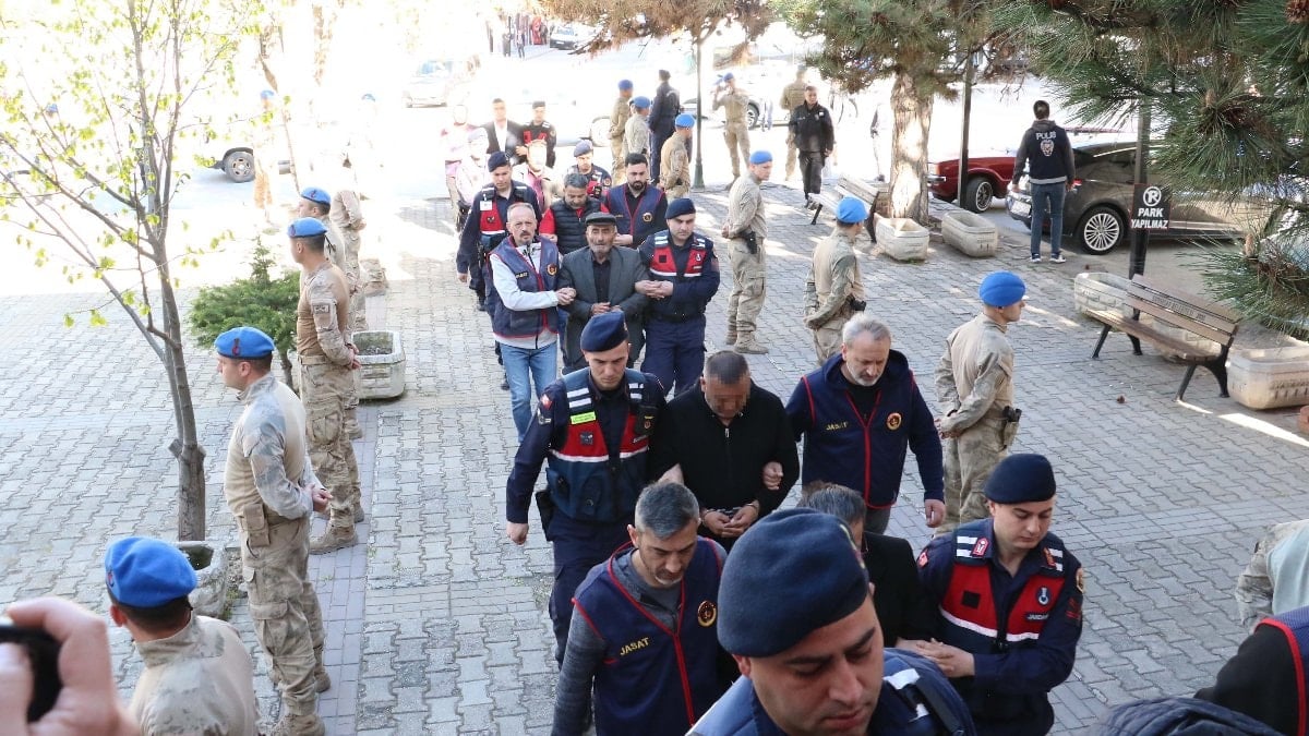 Eskişehir'de 20 yıllık kayıp dosyasında cinayet şüphesi: 10 şüpheli adliyede