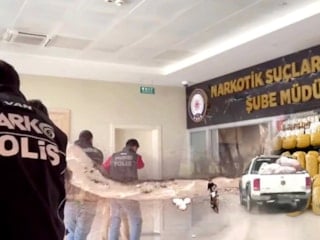 Van'da narkotik operasyonu: 240 kilogram uyuşturucu ele geçirildi