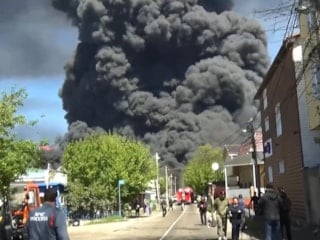 Ukrayna’dan Rusya’nın içlerine saldırı: 1500 kilometre uzaklıktaki petrol tesisinde yangın çıktı