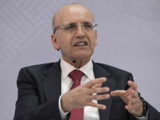 Mehmet Şimşek: Turizm sektörü dirençli görünümünü koruyor