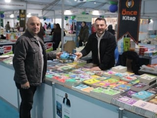 Rizeli gazeteci, haber için gittiği köyden roman çıkardı