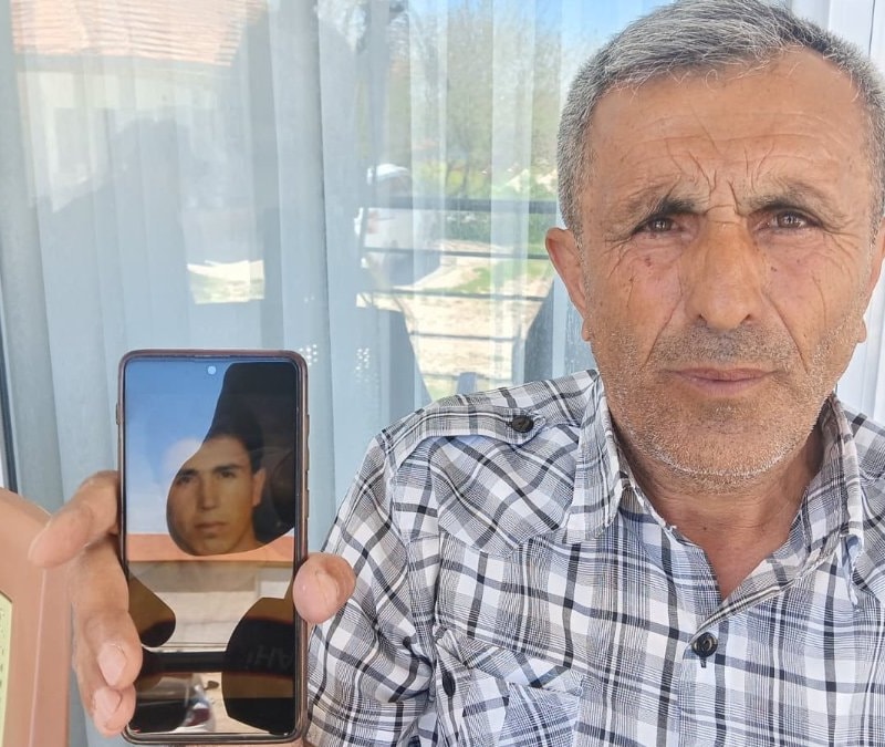 Ankara'da gömülü bulunan kemiklerin 15 yıl önce kaybolan kardeşine ait olduğunu iddia etti