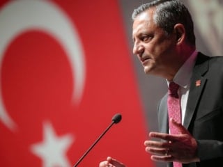 Özgür Özel, Journal of Democracy'e yazdı: Türkiye'nin Demokrasisi