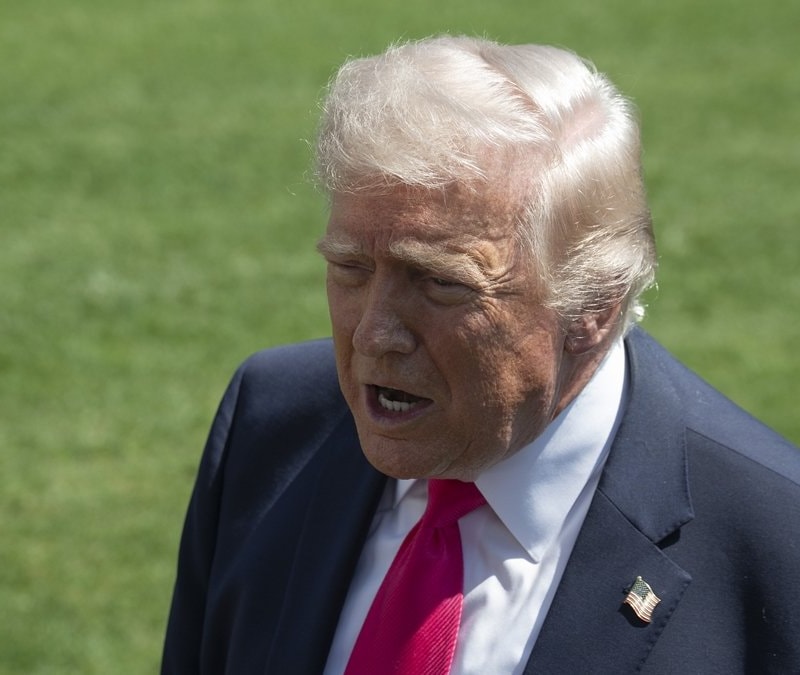 Donald Trump'tan Friedrich Merz'e: Ülkeni daha güvenli hale getir