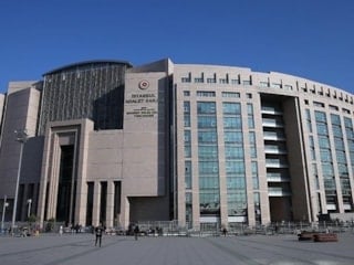 İBB davasında Adem Soytekin'in de aralarında bulunduğu 15 sanık tahliye edildi