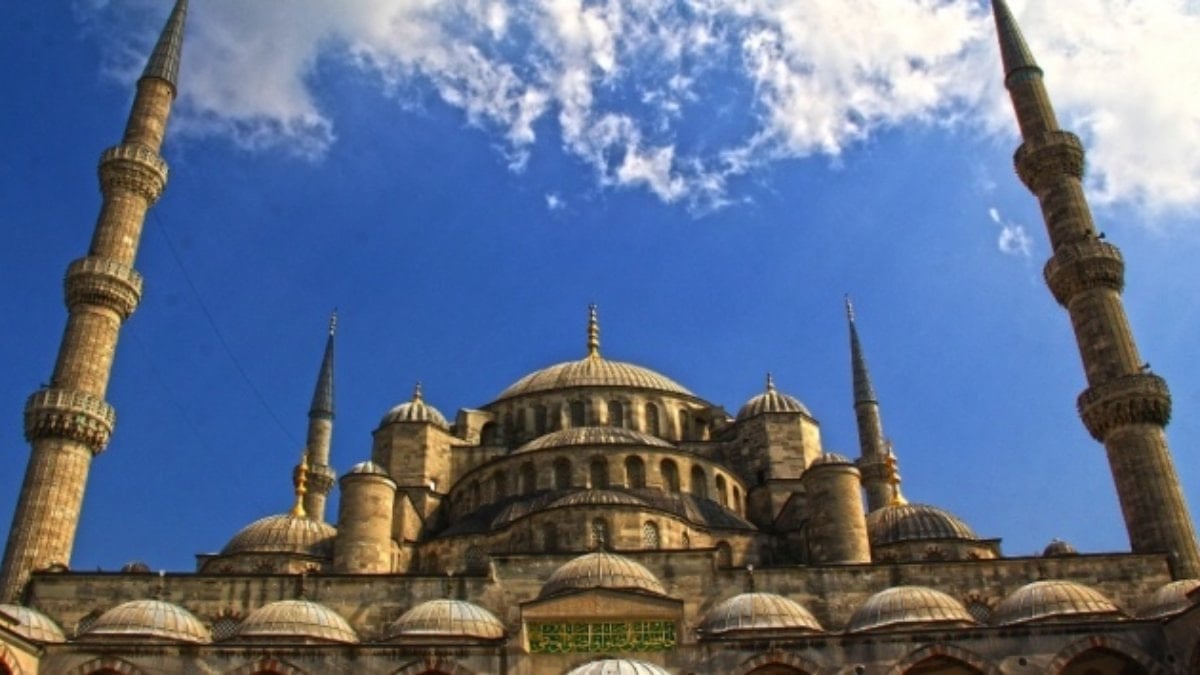 Diyanet'ten 1 Mayıs 2026 Cuma Hutbesi: İşte yeni hutbe metni