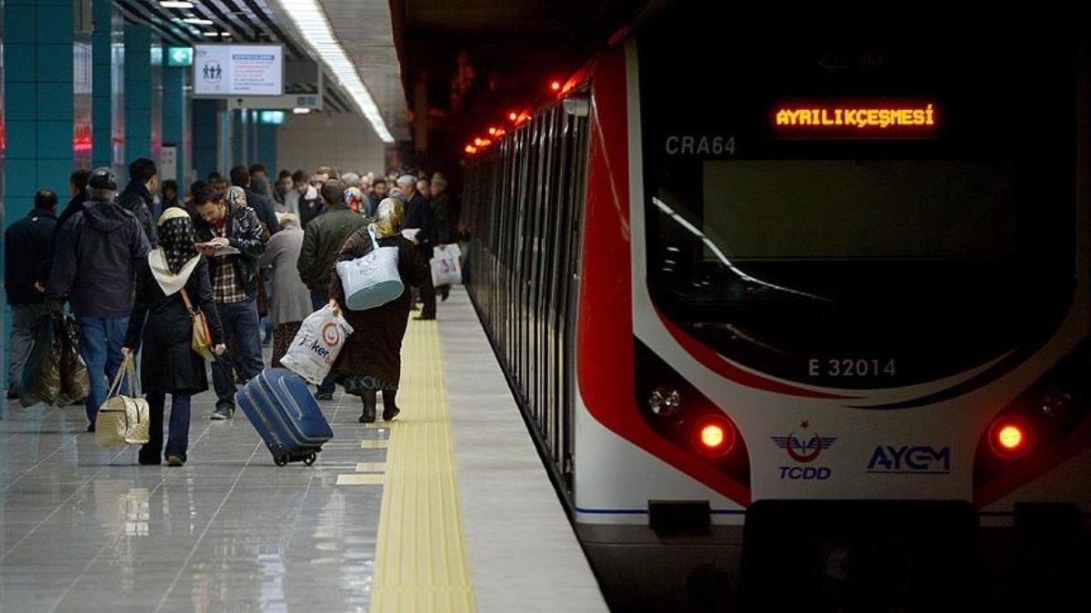 Bugün metro ve Marmaray açık mı, kapalı mı? 1 Mayıs Cuma ulaşım kararı
