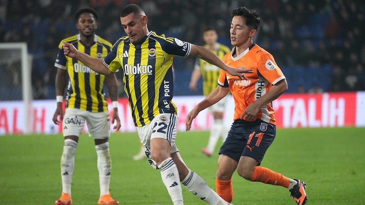 Fenerbahçe ile Başakşehir 36. randevuda