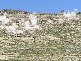 Şırnak’ta riskli kayalar kontrollü patlatıldı