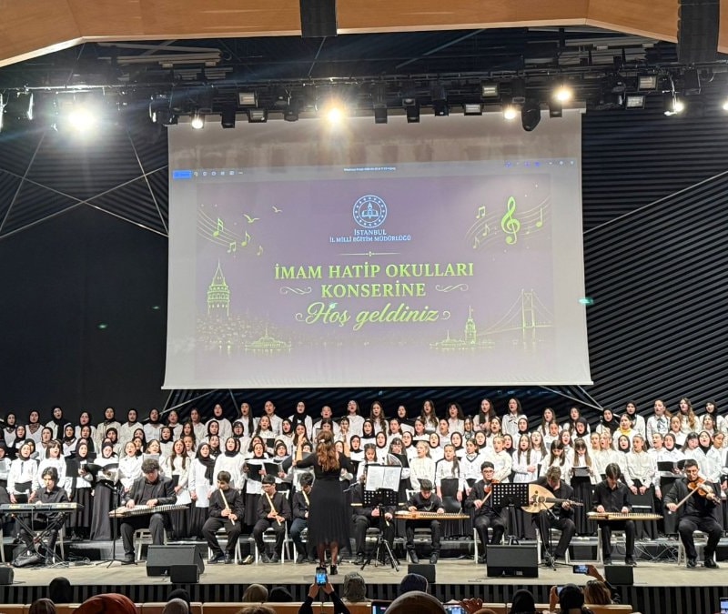 İstanbul'da İmam Hatip Okulları konseri, izleyenlerin büyük beğenisini topladı