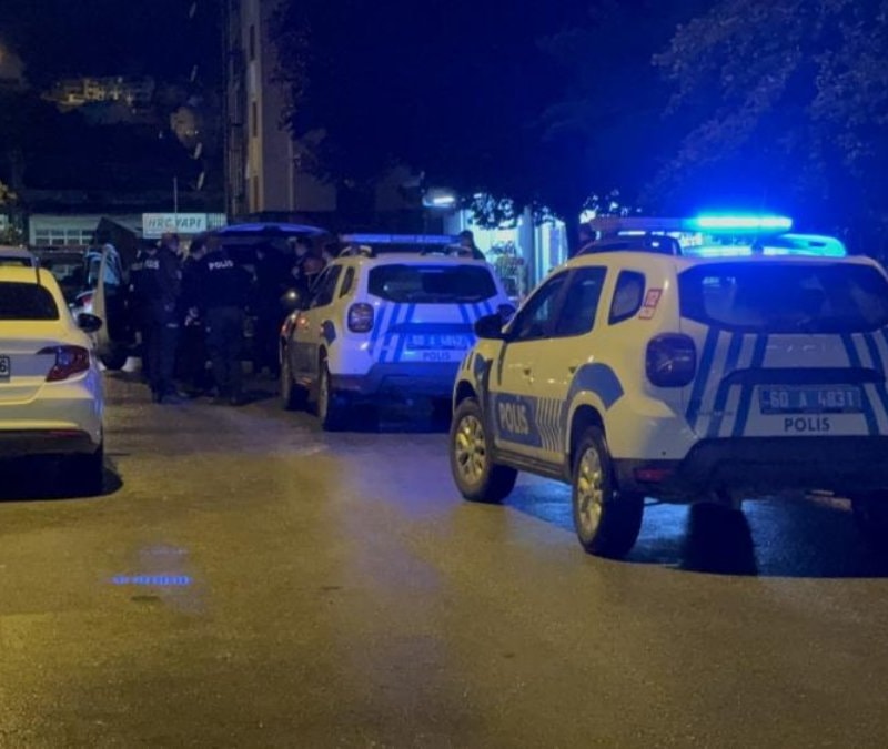 Tokat'ta bıçaklı kavgada 1 kişi ağır yaralandı