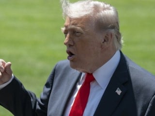 Trump: İran'dan erken ayrılıp yeniden sorun çıkmasına izin vermeyeceğiz