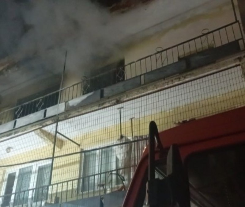 Bursa'da korkutan yangın: Daire kullanılamaz hale geldi