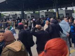 Sınırda dijital dönüşüm krizi: Kapıkule hattında bekleme 10 saati geçti
