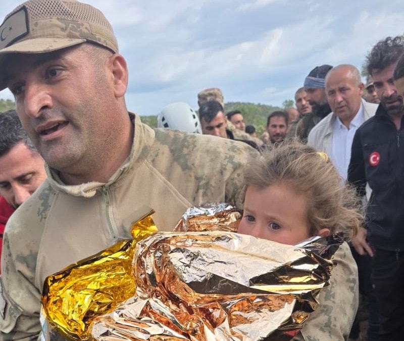 Kayıp Melike’den sevindirici haber: Saatler süren aramanın ardından sağ bulundu