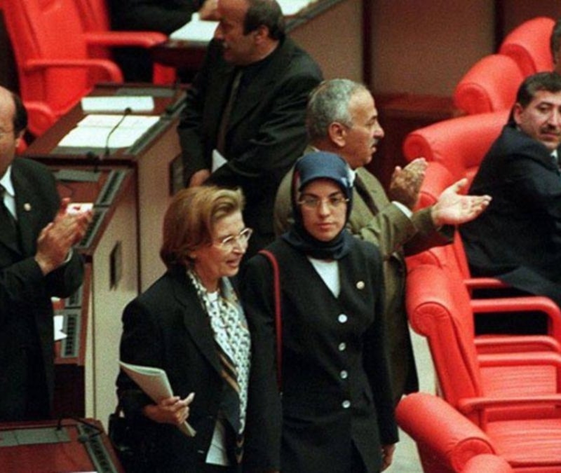 Ümit Yenişehirli yazdı: 2 Mayıs 1999, Kavakçı’ya yapılanlar