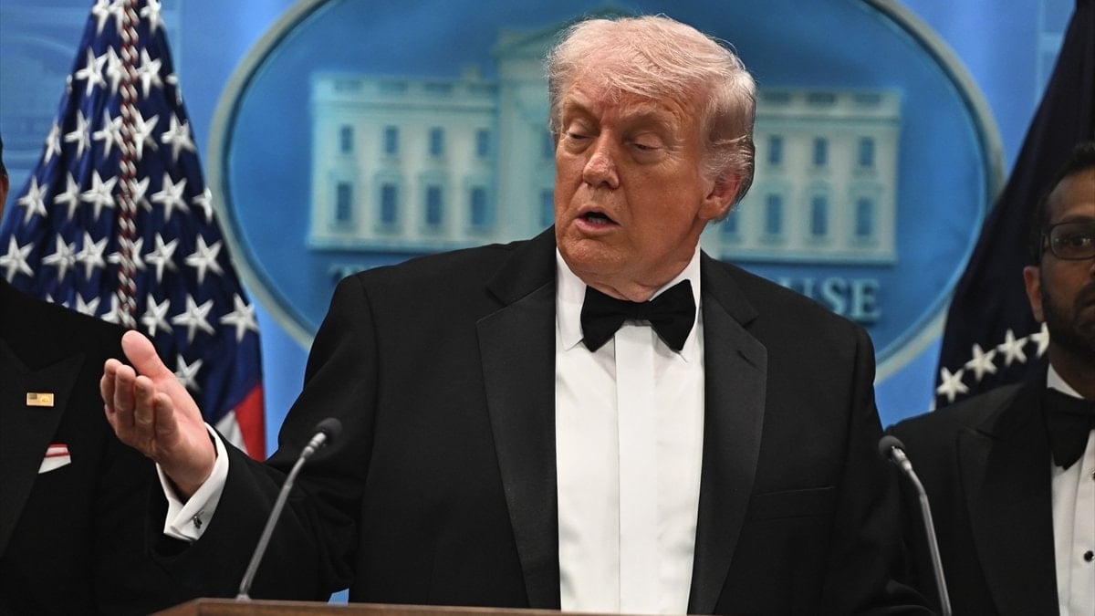 Trump'tan 'Küba'da kısa sürede yönetimi devralacağız' mesajı