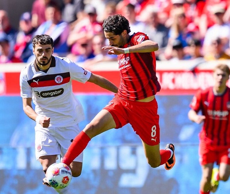 Bayern Münih'ten Eren Dinkçi'ye destek geldi
