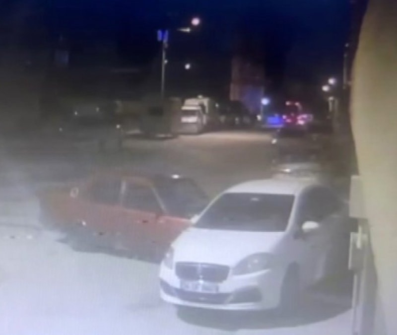 Eskişehir’de drift yapan alkollü ve ehliyetsiz sürücü kaza yaptı: 210 bin TL ceza kesildi