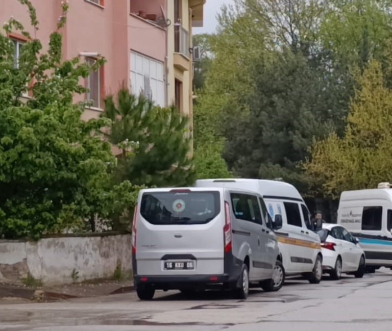 Bursa'da 46 yaşındaki öğretmenin evinde cansız bedeni bulundu