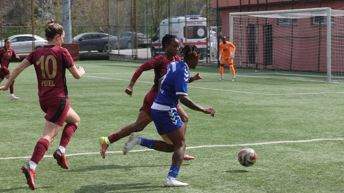 Hakkarigücü ile Galatasaray yenişemedi