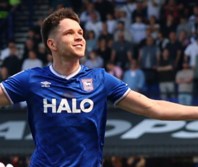 İngiltere Premier Lig'e yükselen ikinci takım Ipswich Town oldu