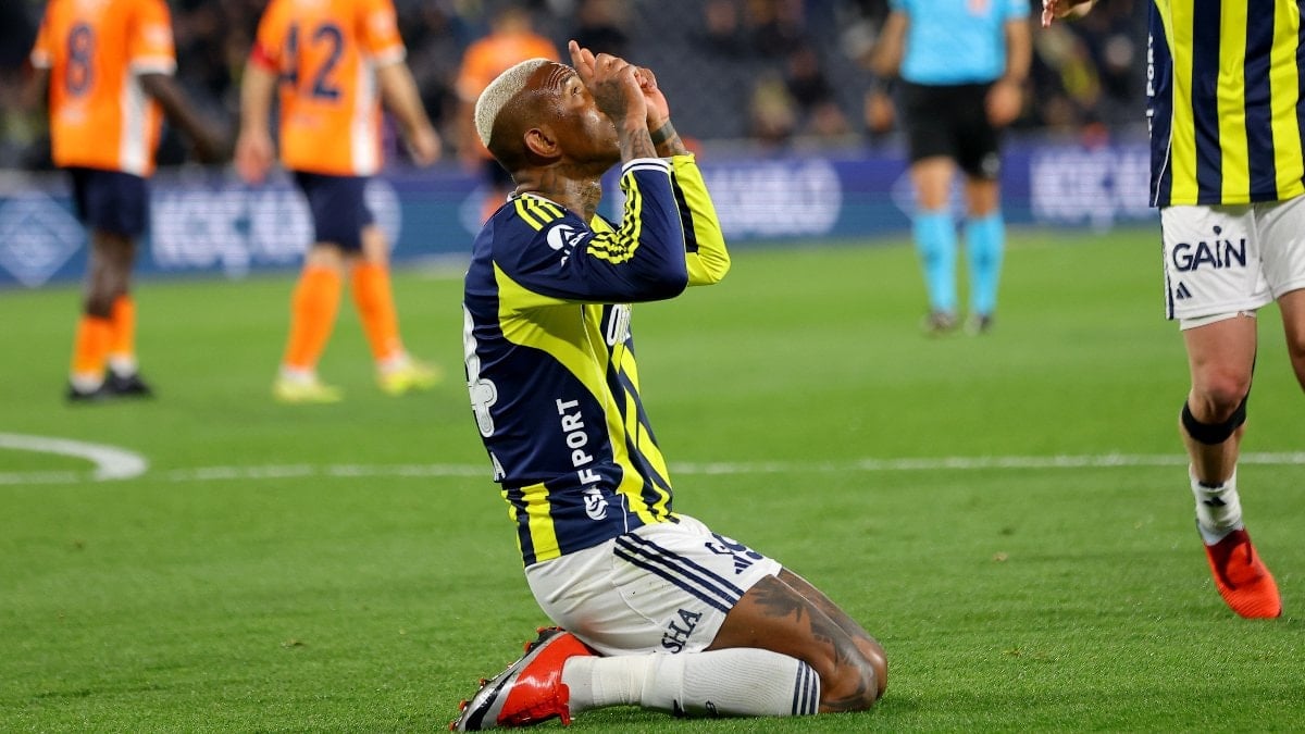 Anderson Talisca’dan Başakşehir karşısında hat-trick
