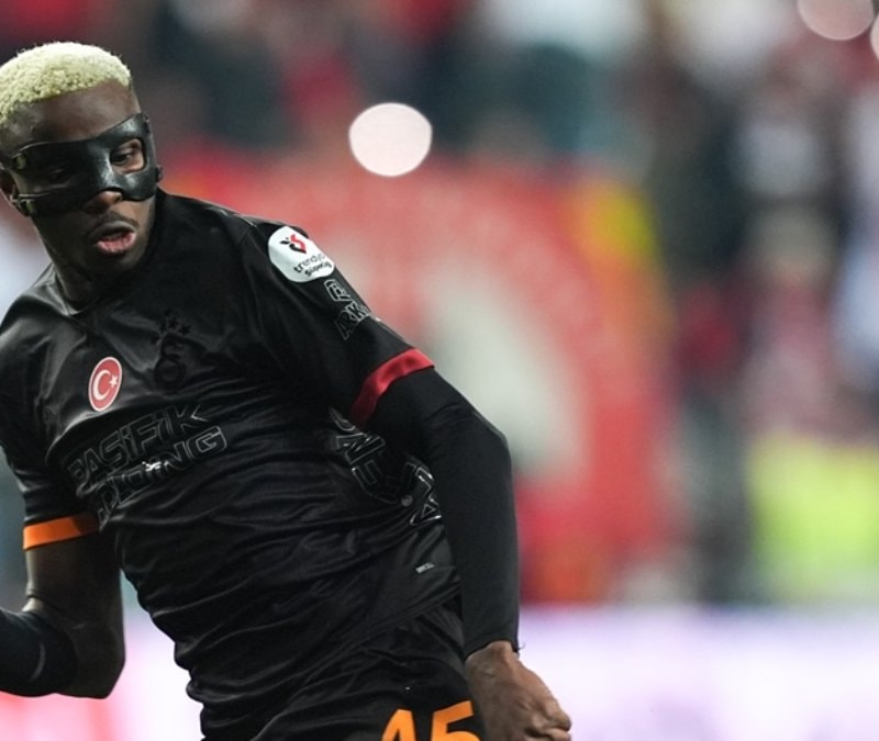 Victor Osimhen: Evimizdeki maçta kazanıp şampiyonluğumuz ilan edeceğiz