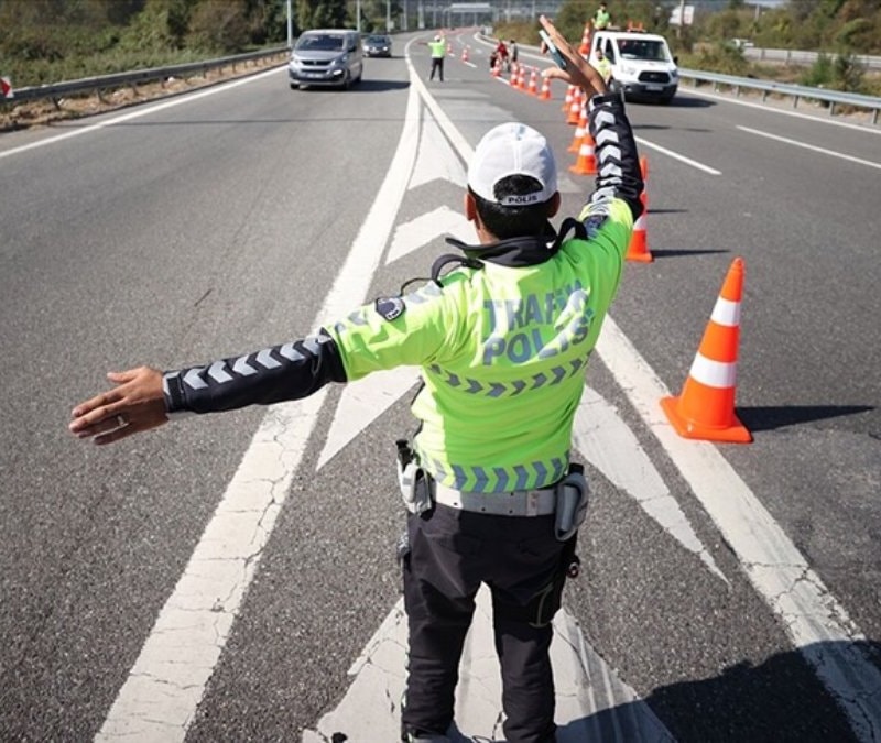 İstanbul'da bugün bazı yollar trafiğe kapatılacak
