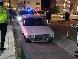 Aksaray'da plakasız araç sürücüsüne 12 bin 942 lira ceza