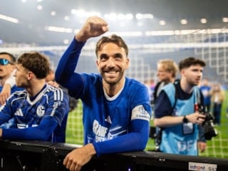 Kenan Karaman'ın attığı golle Schalke 04, Bundesliga'ya çıktı