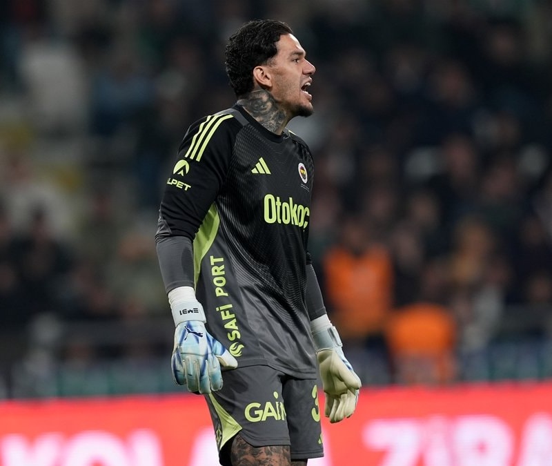 Fenerbahçe, Ederson'la ilgili kararı verdi