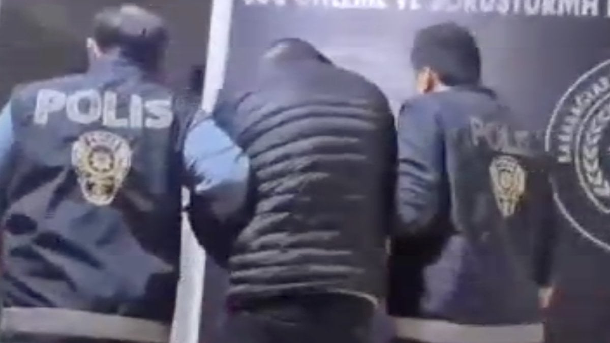 İzmir’de firari hükümlü saklandığı gardıropta yakalandı